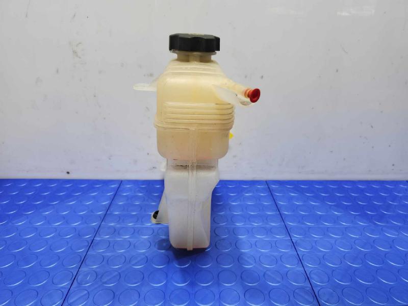2014-2019 Cadillac CTS Radiator Engine Coolant Overflow Reservoir OEM 22948113
