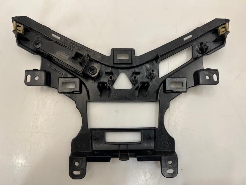 2011 - 2015 Chevrolet Cruze Center Dash Bezel Heater A/C Trim Panel 95034343 OEM