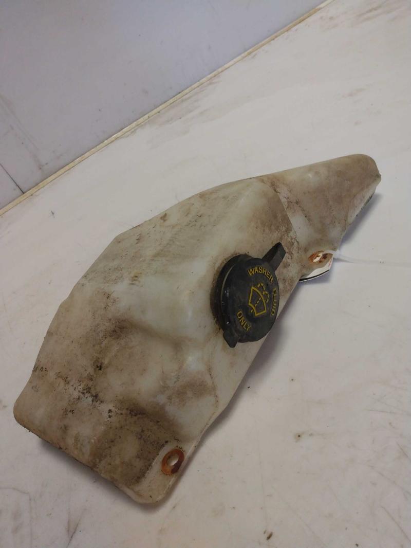 2005 Ford Crown Victoria Washer Bottle