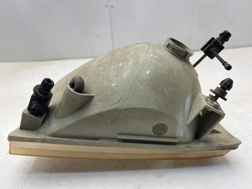 1999 Ford F-250 Super Duty Headlamp Assembly
