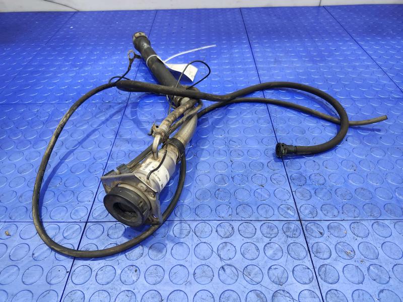 2017 Chevrolet Silverado 2500 Fuel Filler Neck