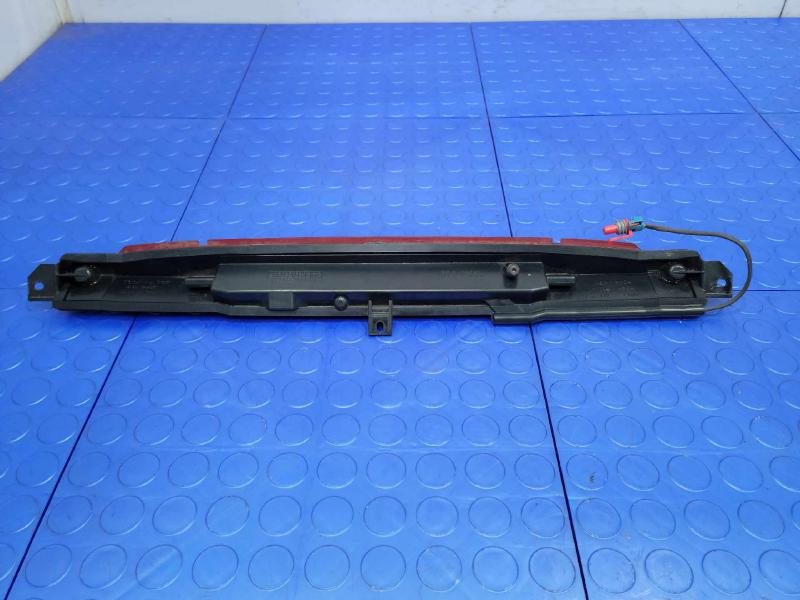 2007 Chevrolet Avalanche 1500 3Rd Brake Light Avoidance Lamp