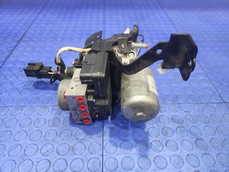 2016-2022 Toyota Prius ABS Brake Booster Pump with Accumulator Assembly OEM 4707047090 4405047060
