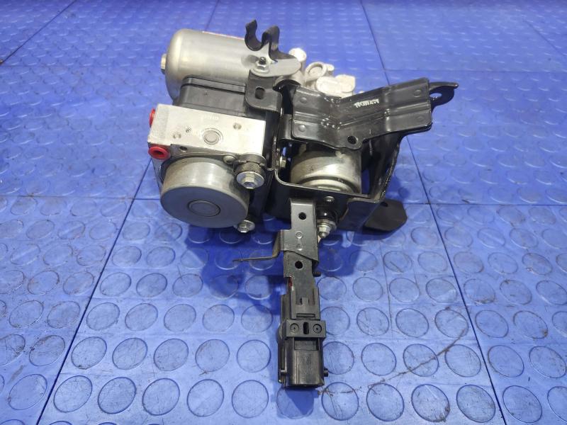 2016-2022 Toyota Prius ABS Brake Booster Pump with Accumulator Assembly OEM 4707047090 4405047060
