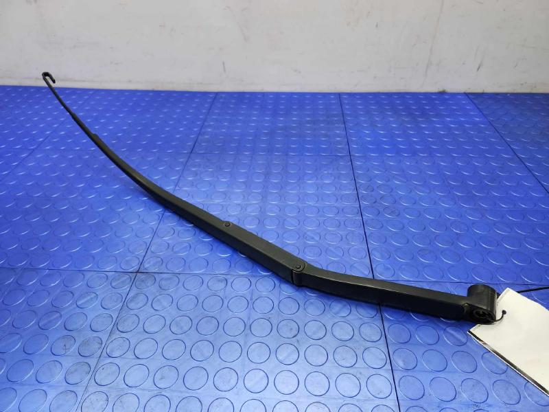 2017 Nissan Maxima Wiper Arm