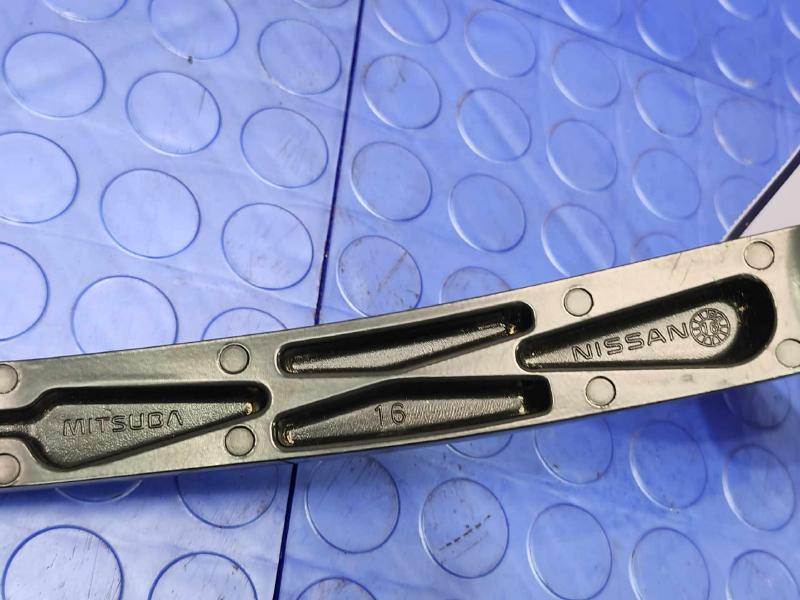 2017 Nissan Maxima Wiper Arm