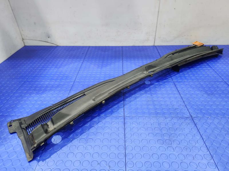 2003-2009 Toyota 4Runner Cowl Panel Cover Grille Air Inlet OEM 5570835071
