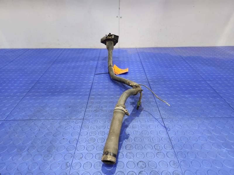 2005-2007 Dodge Caravan Fuel Filler Neck Assembly Filler Pipe OEM 4721626AB