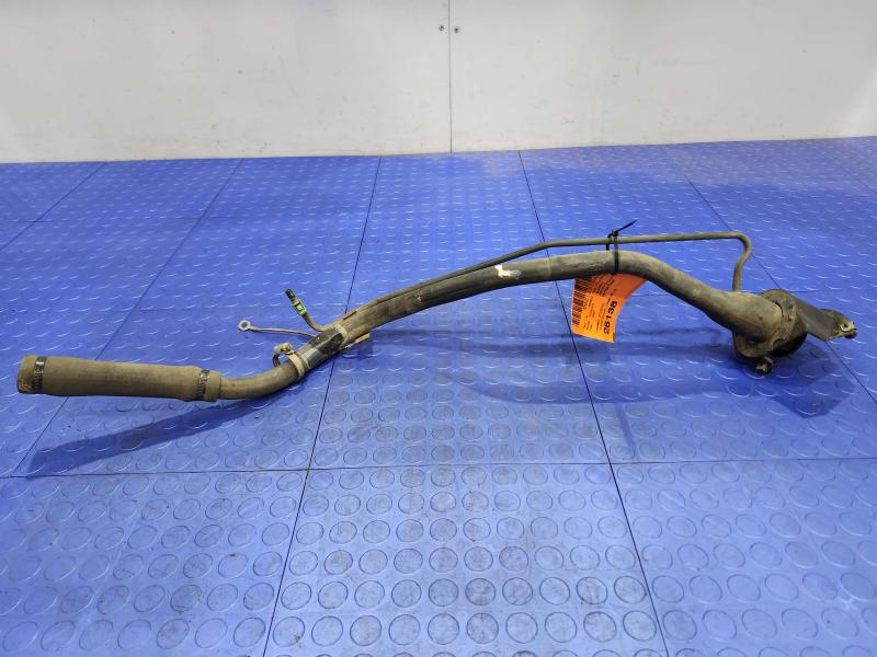 2005-2007 Dodge Caravan Fuel Filler Neck Assembly Filler Pipe OEM 4721626AB