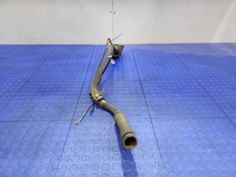 2005-2007 Dodge Caravan Fuel Filler Neck Assembly Filler Pipe OEM 4721626AB