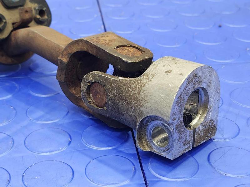 1996 Mazda B2300 Steering Coupler