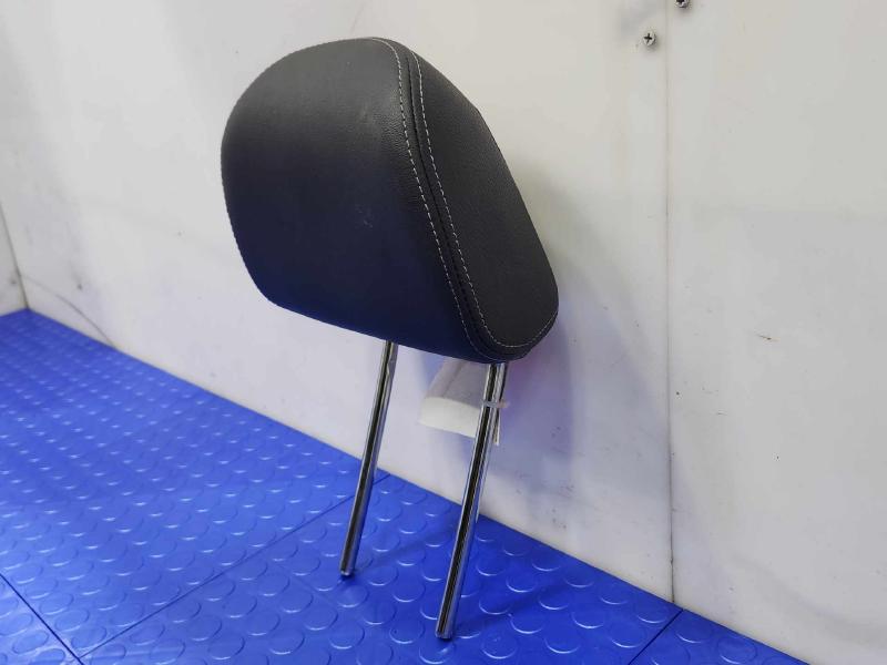 2014 Subaru Crosstrek Headrest