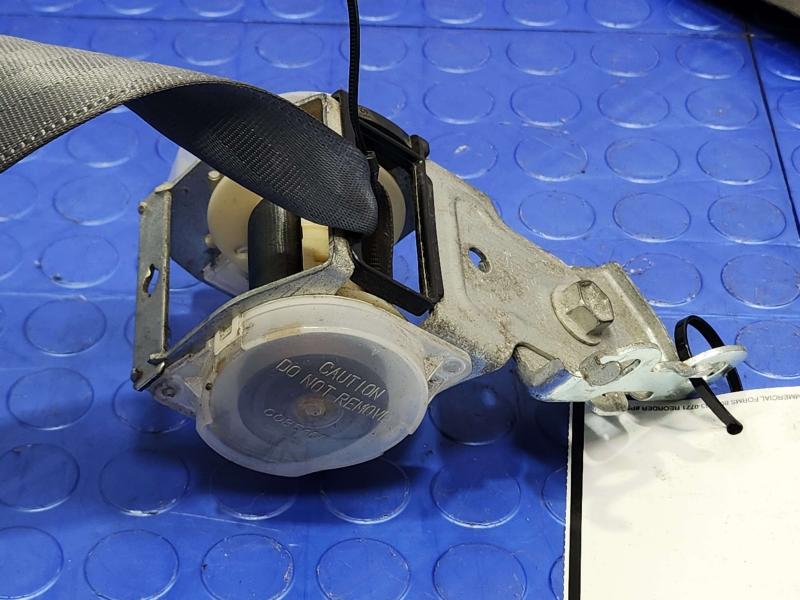 2010 Toyota Prius Rear Seat Belt