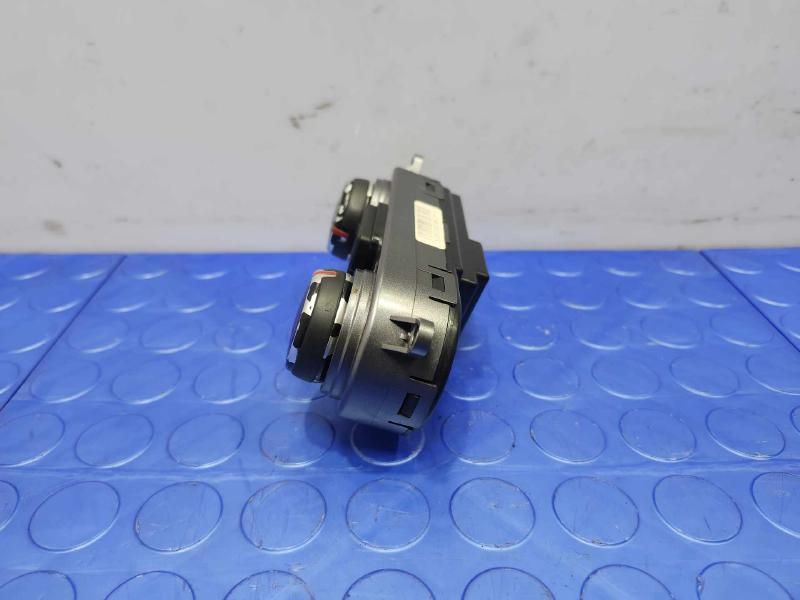 2013 Hyundai Santa Fe Heater A/C Control