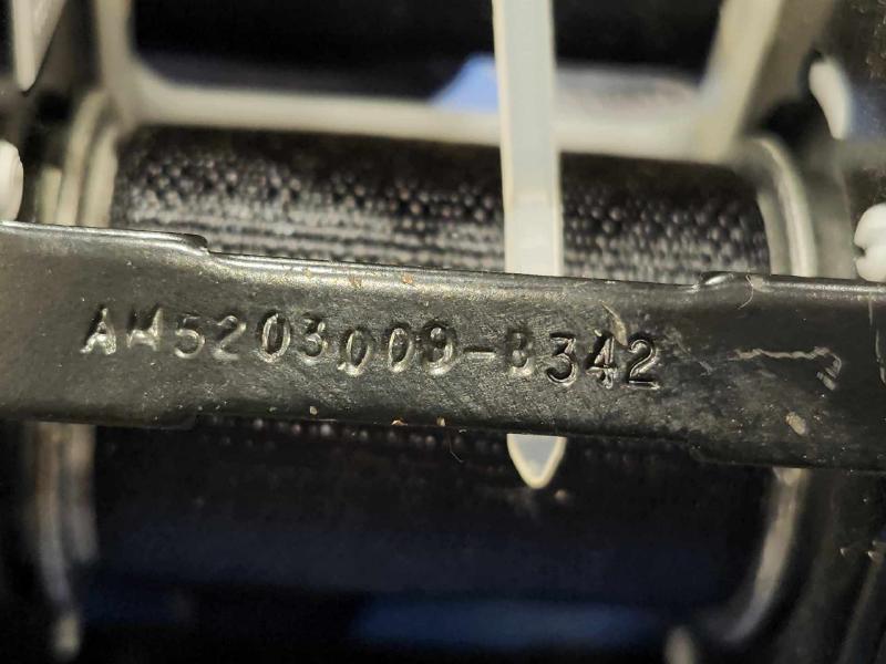 2012 Jeep Compass Rear Seat Belt