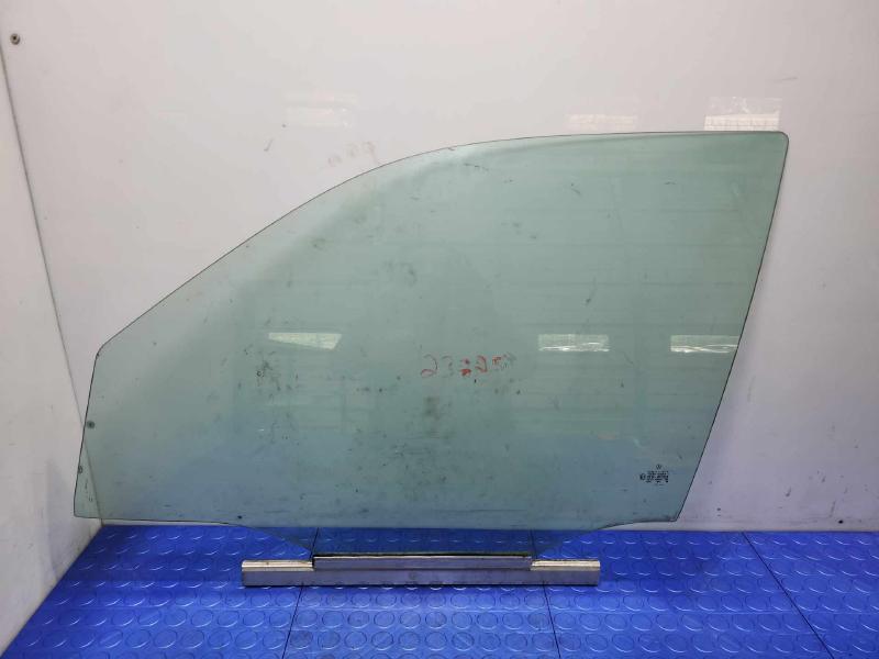 2000 Mercedes E-Class Front Door Glass/Window