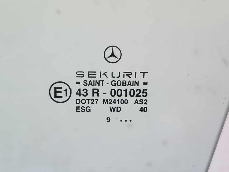 2000 Mercedes E-Class Front Door Glass/Window