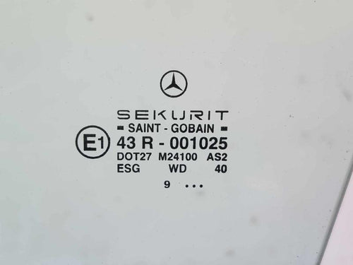 2000 Mercedes E-Class Front Door Glass/Window