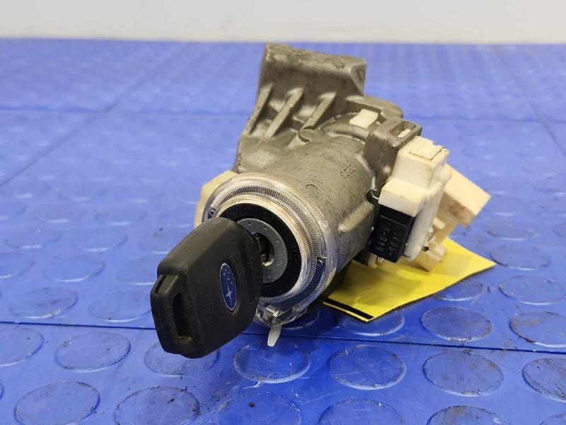2015-2019 Subaru Outback Legacy Ignition Switch w/ Key Genuine OEM 83131AL00A