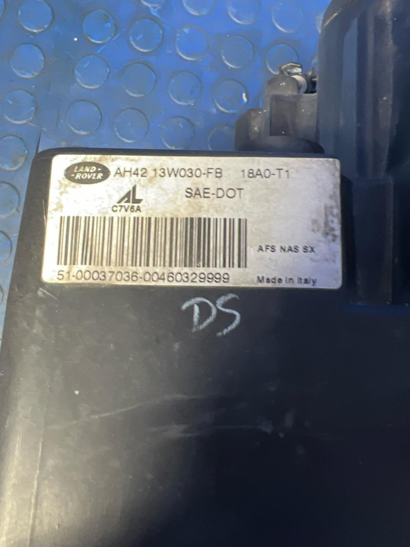 2010 Land Rover Range Rov Headlamp Assembly