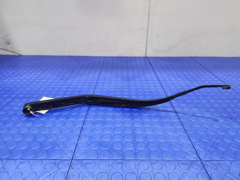 2011 Kia Sorento Wiper Arm
