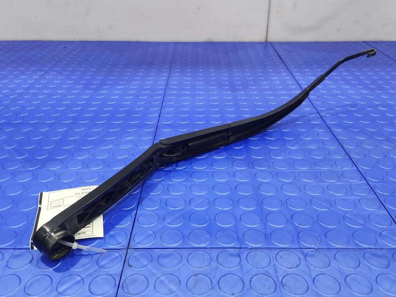 2011 Kia Sorento Wiper Arm