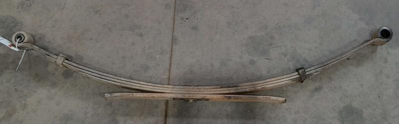 2006 Nissan Xterra Leaf Spring Rear