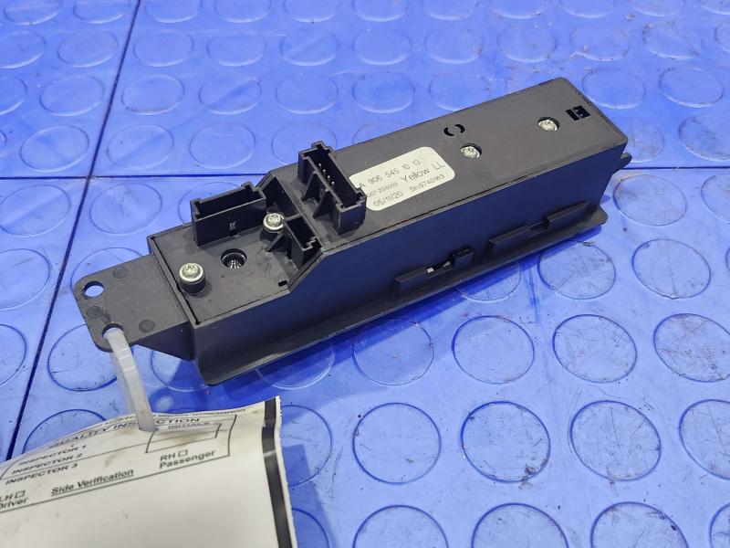 2012 Mercedes Sprinter Door Switch Front