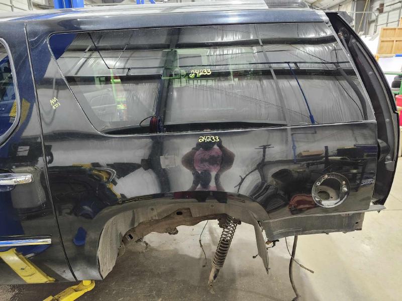 2007 Cadillac Escalade ESV Quarter Panel