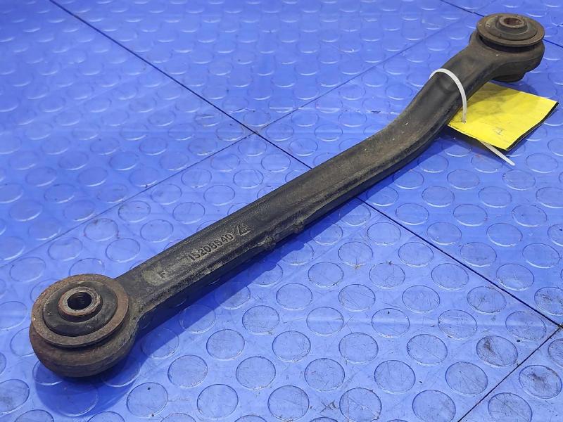 2007 Cadillac Escalade ESV Upper Control Arm Rear