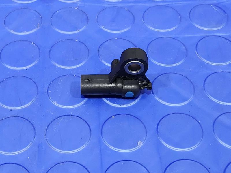 2017-2025 Audi Q7 OEM Front Park Crash Sensor Genuine Part 4M0959651