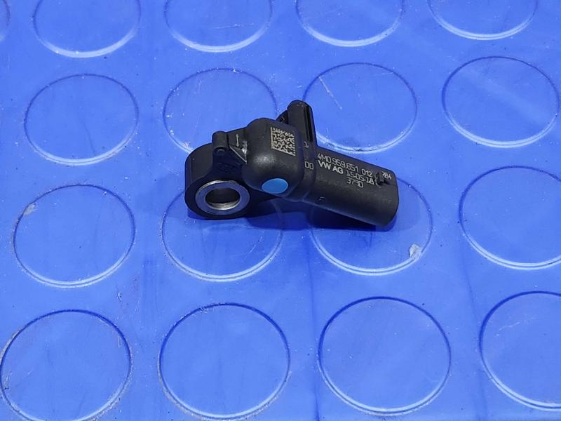 2017-2025 Audi Q7 OEM Front Park Crash Sensor Genuine Part 4M0959651