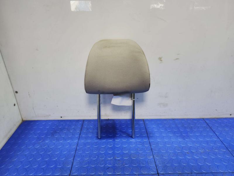 2016 Kia Sedona Headrest