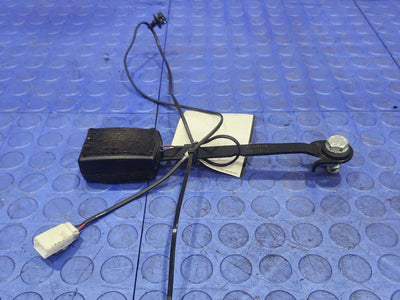 2011 Maserati Quattroporte Front Seat Belt