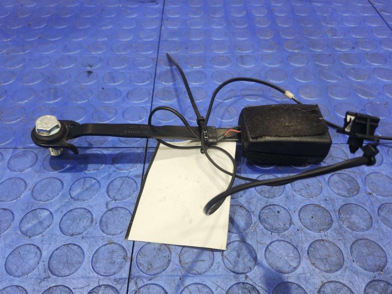 2011 Maserati Quattroporte Front Seat Belt