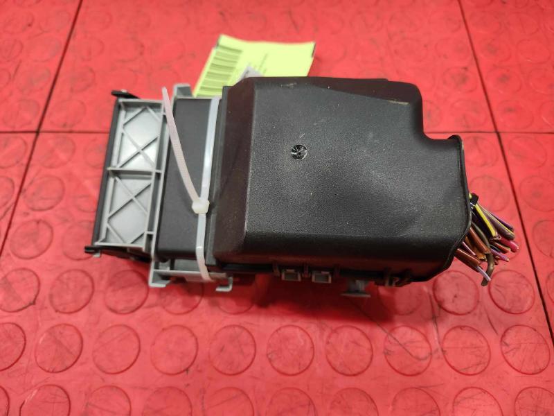 2014-2017 Buick Regal Cabin Fuse Box Relay Junction Block OEM 13222786
