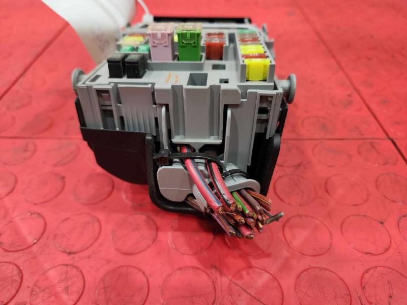 2014-2017 Buick Regal Cabin Fuse Box Relay Junction Block OEM 13222786