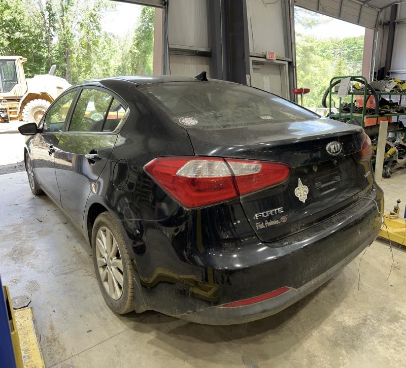 2014 Kia Forte Front Door