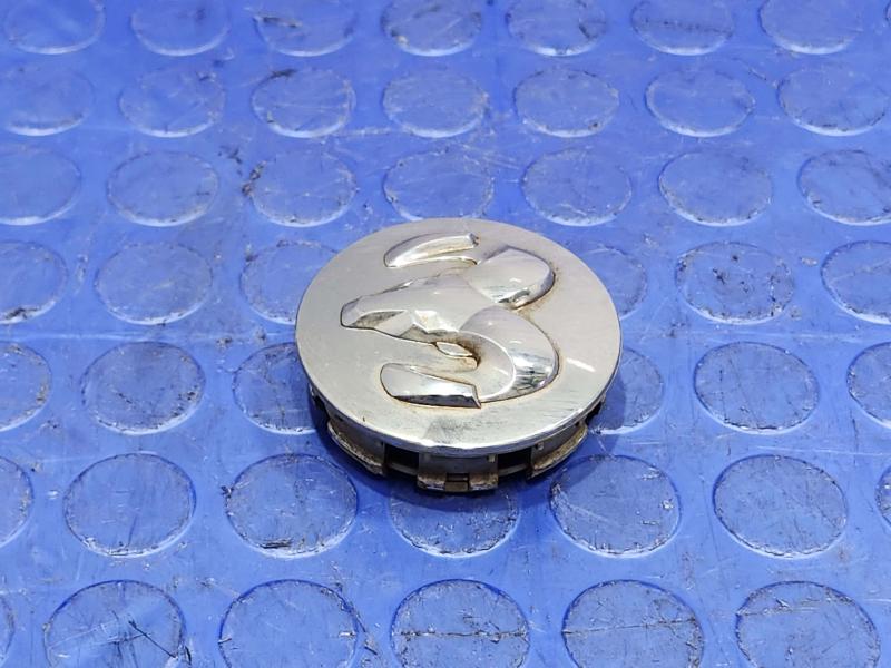 2010 Dodge Challenger Center Cap