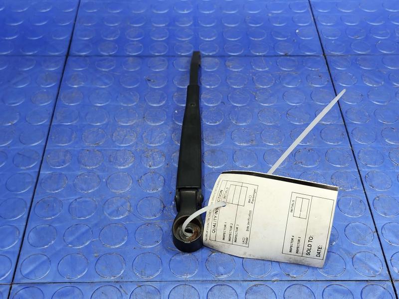 2012 Dodge Grand Caravan Wiper Arm