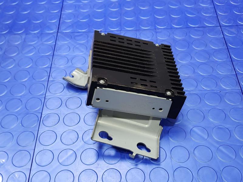 2013-2015 Honda Accord Sedan Radio Amplifier Genuine OEM 39186T2AA11