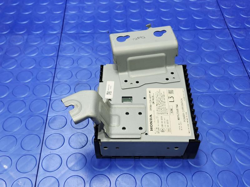 2013-2015 Honda Accord Sedan Radio Amplifier Genuine OEM 39186T2AA11