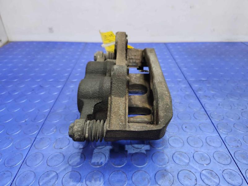 2013 Ford Taurus Caliper