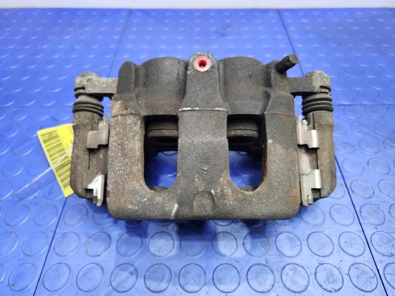 2013 Ford Taurus Caliper
