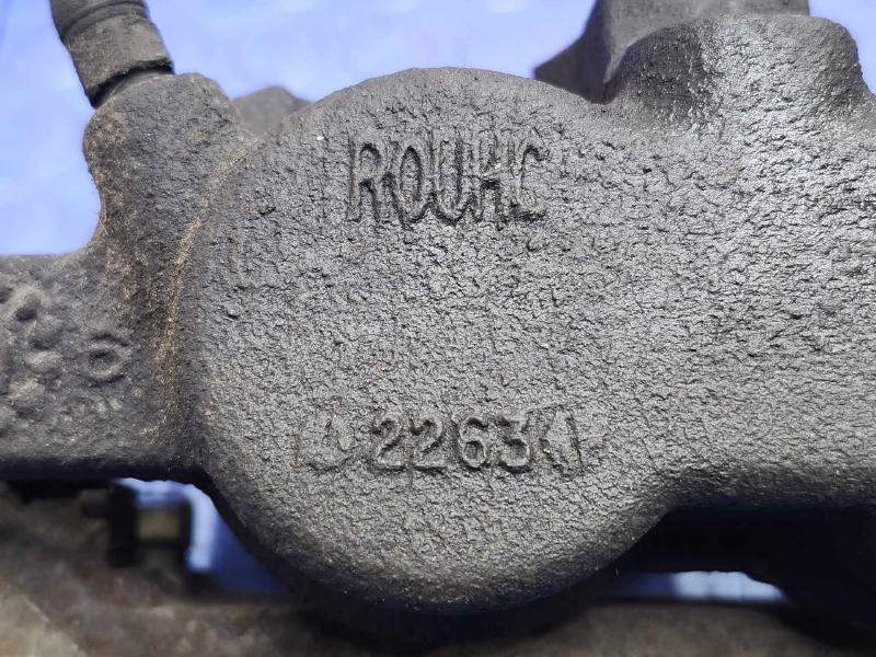 2013 Ford Taurus Caliper