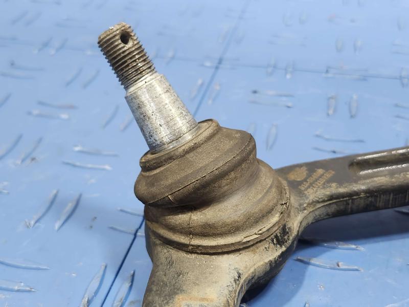 2001 Ford F-150 Upper Control Arm Front