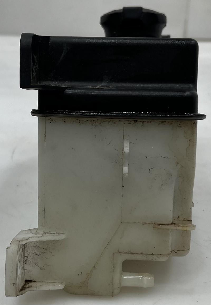 2011 - 2013 Kia Sorento Coolant Overflow Reservoir Expansion Tank OEM 254312B100