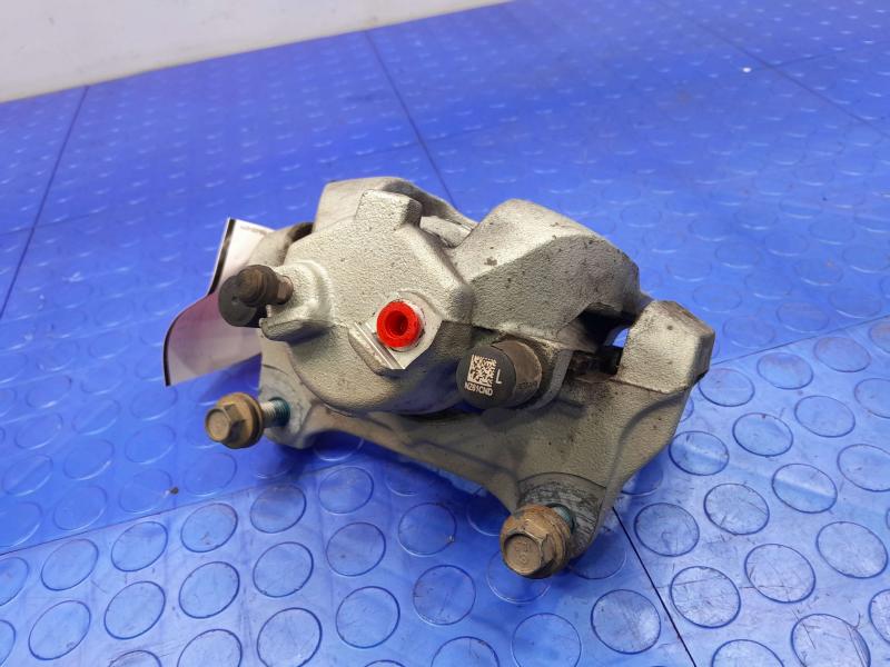 2022 Ford Maverick Caliper