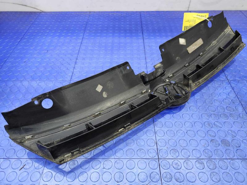 2013 Volkswagen Jetta Grille