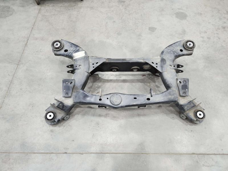 2010 Dodge Challenger Crossmember/Cradle/Undercarria